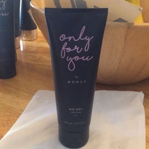 Monat air dry cream